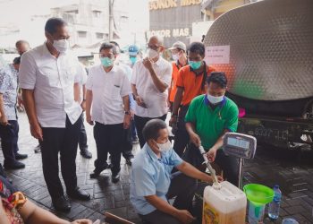 Sidak Pasar, Mendag: Distribusi Minyak Goreng Harus Cepat Dan Masif