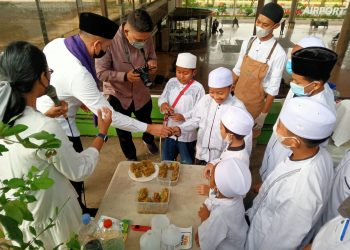 Hotel Ibis Budget Airport Bukber Anak Yatim dan Edukasi Kurangi Penggunaan Plastik