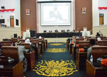 DPRD Karawang Melaksanakan Rapat Paripurna Dengan Tiga Agenda
