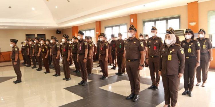 IMG-20220523-WA0008 - Deteksi Jaya Kajari Jakarta Pusat Dan Jajaran Tanda Tangani Kesepakatan Zona Integritas Wilayah Bebas Korupsi