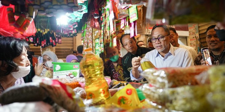 Mendag Zulhas Segera Eksekusi Perintah PresidenTurunkan Harga Migor