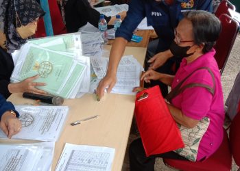 Sambangi Warga Jatimurni, Kakan Sebut Program PTSL Dianggarkan APBN