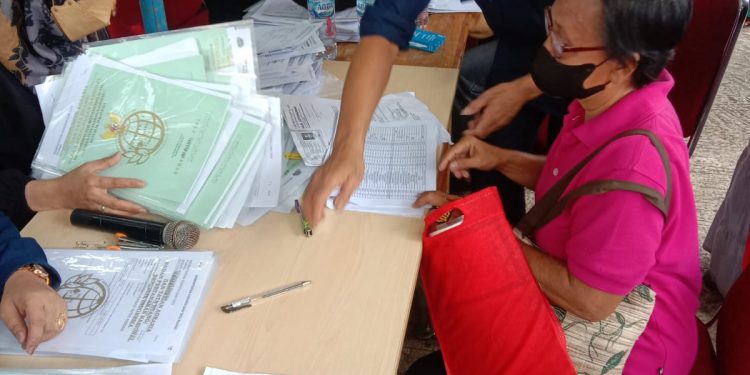 IMG-20220704-WA0027 - Deteksi Jaya Sambangi Warga Jatimurni, Kakan Sebut Program PTSL Dianggarkan APBN