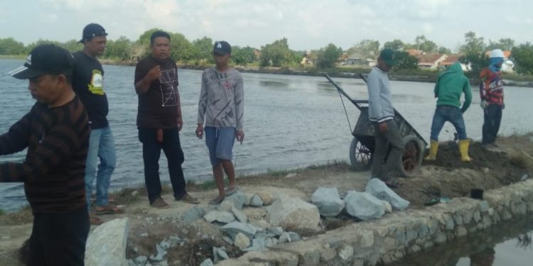 Penurapan Saluran Dusun Cisoma Desa Tambaksari Dihentikan Sementara