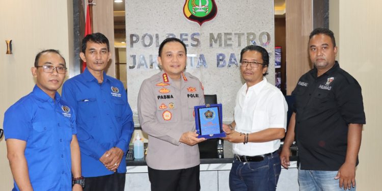 IMG-20220825-WA0019 - Deteksi Jaya PWI Jakarta Barat Tingkatkan Sinergitas Dengan Kapolres Jakarta Barat.
