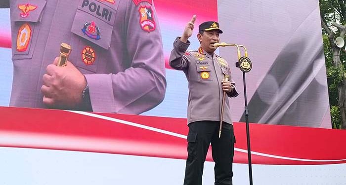 Kapolri Gelorakan Semangat Persatuan Kesatuan Bangsa Di Acara Kirab Merah Putih