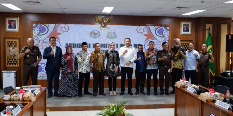 Audiensi Dengan Komite I DPD RI, Jaksa Agung Ajak Penegak Hukum, Kementerian Dan Lembaga Pemerintah Wujudkan Penegakan Hukum Yang Berkeadilan