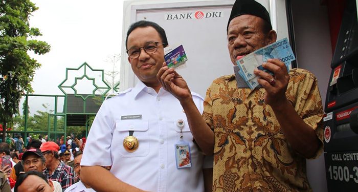 Pemprov DKI Bakal Pangkas Nilai Bantuan Kartu Lansia Jakarta Jadi Rp300 ribu Tahun Depan