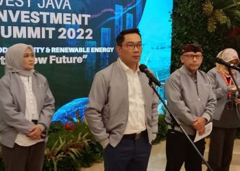 Hadapi Resesi 2023, Ridwan Kamil Minta Kepala Daerah Gelar Karpet Merah Bagi Investor