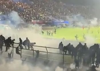 127 Orang Tewas dan 180 Orang Luka-Luka di Kerusuhan Kanjuruhan