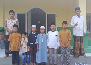 K.H Hamdan Fachrurrozi: Perdana Festival Muharram 1445 H PPWI Cikaregaman Setu Bekasi