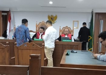Majelis Hakim Kembali Pertanyakan Bukti Asli Pembanding Kepada Pihak Tergugat