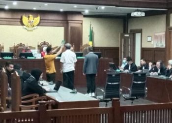 Penasehat Hukum Zarof Ricar Hadirkan Dua Ahli Hukum Pidana: Gratifikasi Bersifat Netral, Jadi Suap Bila Tak Dilaporkan