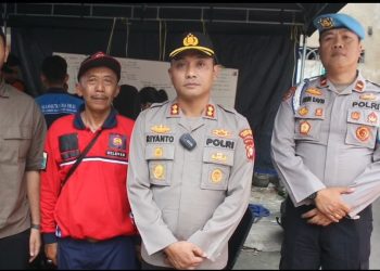 Peduli Korban Kebakaran Krukut, Polres Jakbar dan Polsek Metro Tamansari Salurkan Bantuan dan Trauma Healing