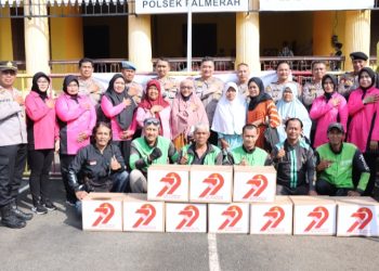 Ojol dan Warga Dapat Layanan Kesehatan Gratis dari Polres Jakbar, Ini Kata Wakapolres