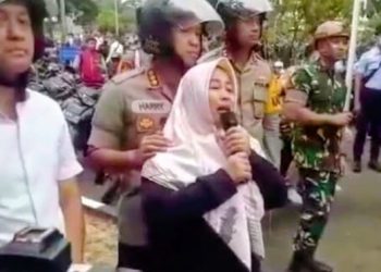 Tangis Orangtua Pecah di Polda Metro: Anak-Anak SMK Jadi Korban Ricuh Demo DPR
