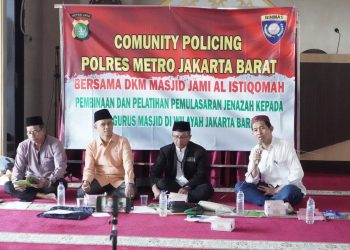 Polisi di Jakarta Barat & DKM Bersinergi, Latih Pengurus Masjid Tangani Pemulasaran Jenazah Secara Syariat