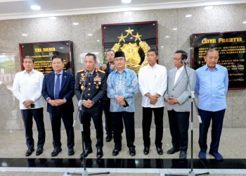 Kapolri Usai Rapat Perdana Komisi Percepatan Reformasi: Polri Terbuka dan Terima Evaluasi