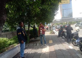 Polsek Grogol Petamburan Gelar Operasi Penertiban Mata Elang di Sepanjang Jalan Letjen S. Parman.