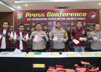 Penggerebekan di Apartemen Tangerang, Polres Jakbar Temukan Narkoba, Senjata Api, dan Amunisi