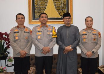 Bangun Kedekatan Dengan Ulama, Kapolres Metro Jakbar Lakukan Kunjungan ke Yayasan IMANUHA