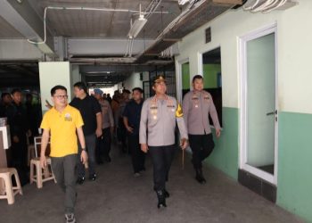 Kapolres Metro Jakarta Barat Pastikan Keamanan Ibadah Natal dan Kawasan Wisata