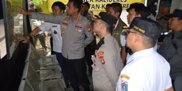 Kapolres Metro Jakarta Barat Cek Kesiapan Posko Siaga Bencana 3 Pilar di Sejumlah Wilayah