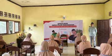 Santriwati Sabihul Hidayat Dapat Pembekalan Wawasan Kebangsaan dan Literasi Digital