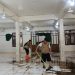 Screenshot_20260310_005247 - Deteksi Jaya Polisi dan Warga Bersihkan Masjid Al Khairat Pascabanjir