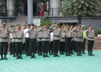 Wakapolres Jakbar Pimpin Upacara Hari Kesadaran Nasional, Tekankan Pelayanan Humanis