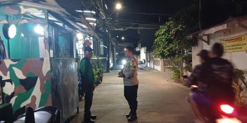 Jaga Lingkungan Bersama, Polisi Grogol Petamburan Gandeng Linmas