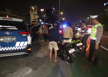 44 Personel Gabungan Sisir Titik Rawan Kejahatan Jalanan di Jakarta Barat