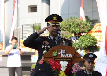 Upacara Hari Bhayangkara ke-80, Polres Metro Jakarta Barat Teguhkan Komitmen “Polri untuk Masyarakat”