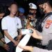 Patroli dan Razia Stasioner Jumat Dini Hari Polres Metro Jakarta Barat Amankan Dua Terduga Penyalahguna Narkoba dan Sebilah Pisau