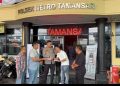 Lacak hingga Blitar, Polsek Metro Taman Sari Berhasil Temukan iPhone Warga yang Hilang di Mangga Besar