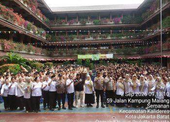Polisi Hadir di Sekolah, Orang Tua Asuh Polsek Kalideres Edukasi Pelajar Jauhi Tawuran dan Narkoba