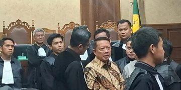 Eksepsi Febrie Adriansyah Ditolak, Hakim Perintahkan Perkara Lanjut ke Pembuktian