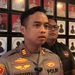 Respons Cepat Laporan 110, Polsek Tambora Dampingi Warga Sakit ke RSUD Tamansari